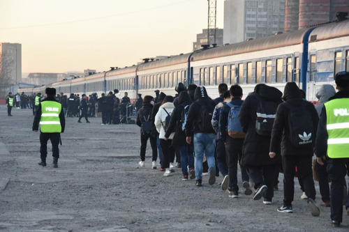 БНХАУ-ын 18 иргэнийг албадан гаргалаа